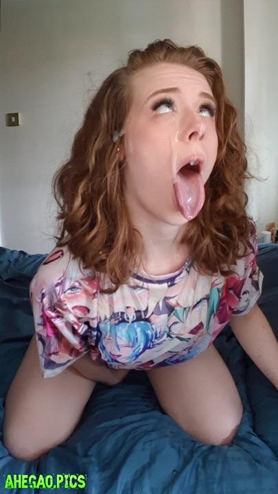 Ahegao cumshot 2