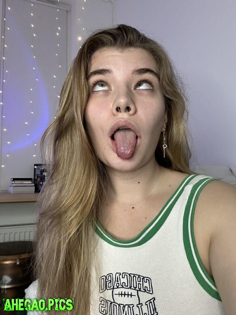 my ahegao is what you want to see every night, isn't it