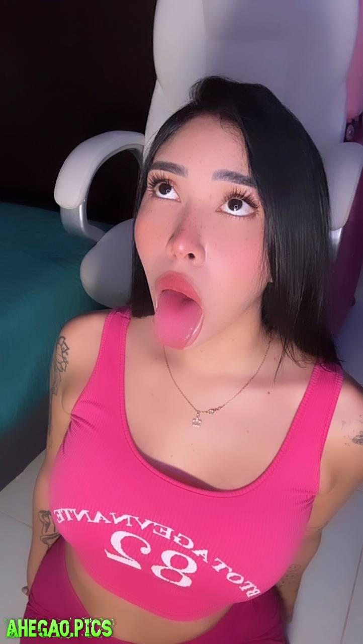 Waiting to Ahegao down on you ;)