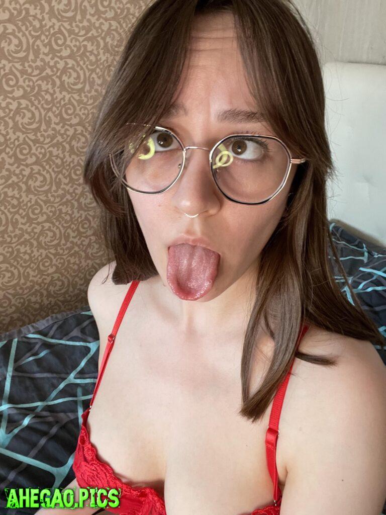 Ahegao for my senpai