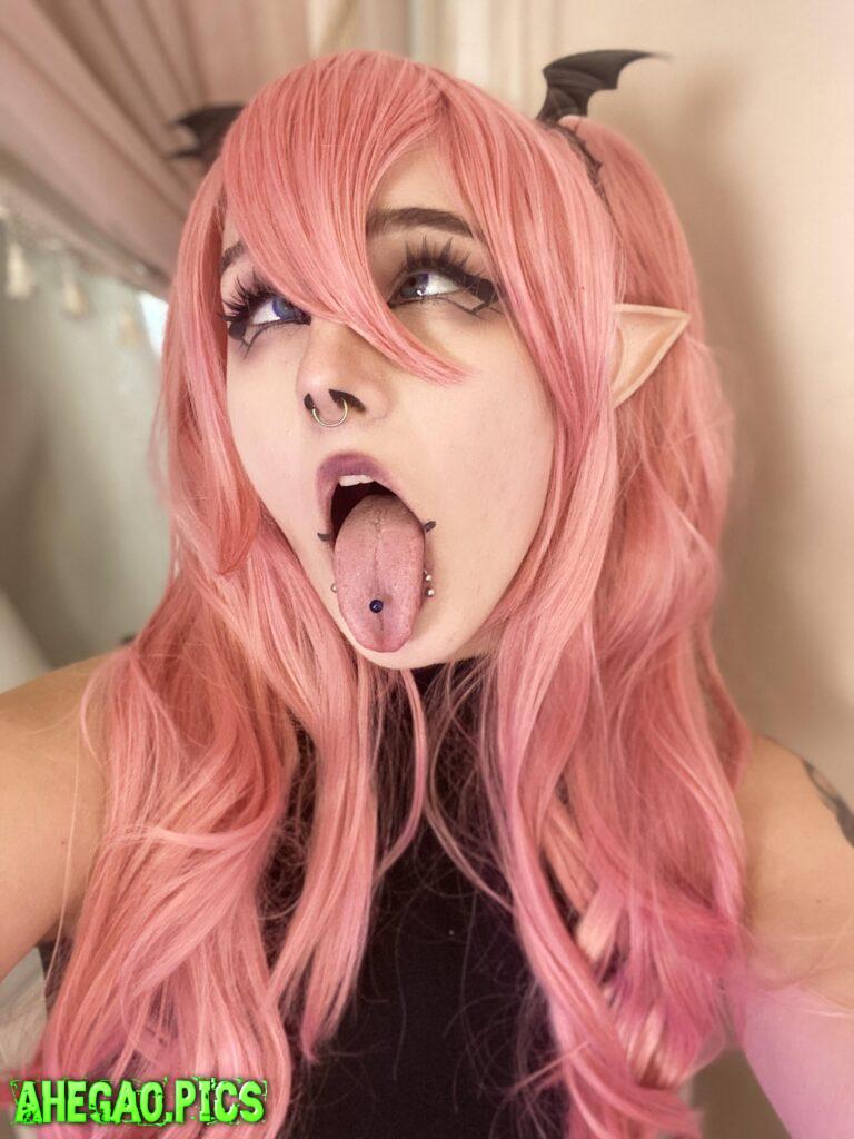 Ahegao goddess inviting you to revel in ecstasy together