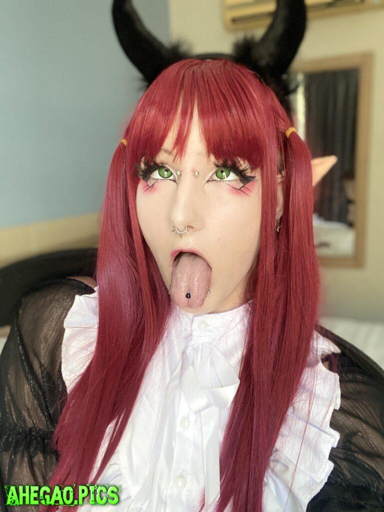 Mesmerize yourself with my ahegao sorcery