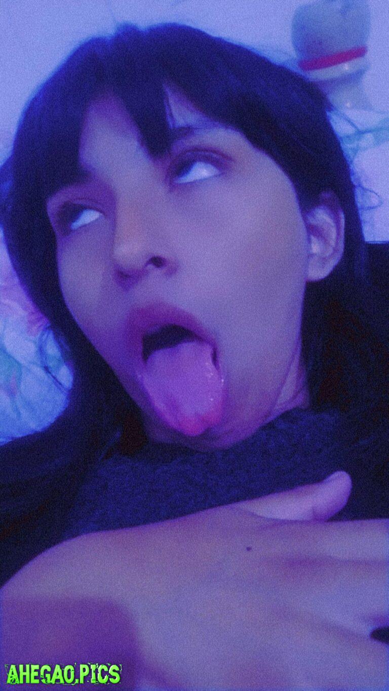 Practicing my ahegao face