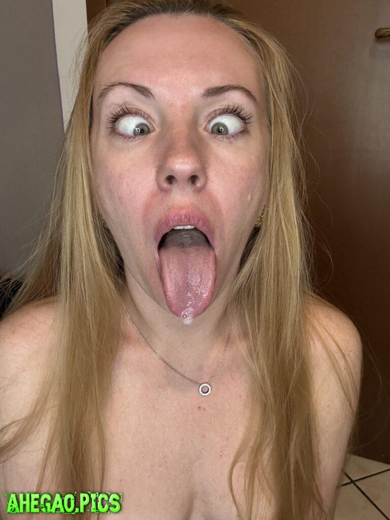 cute blonde ahegao