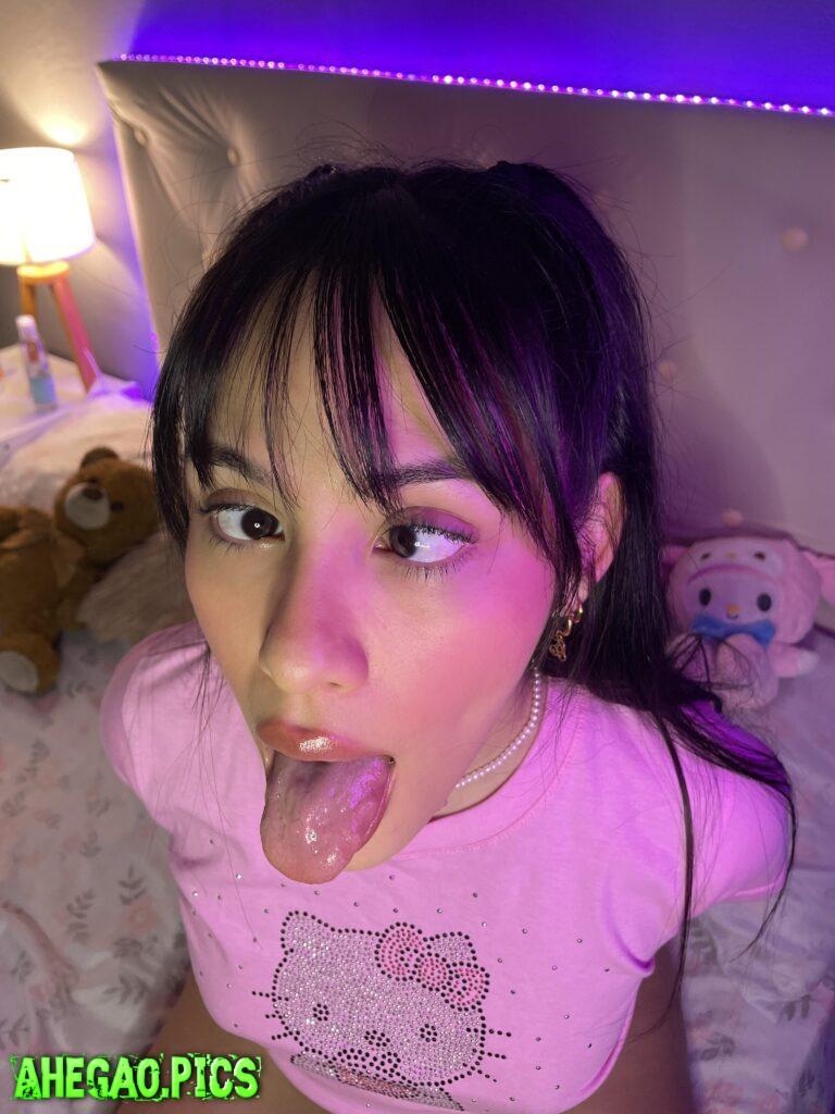 is my ahegao improving?