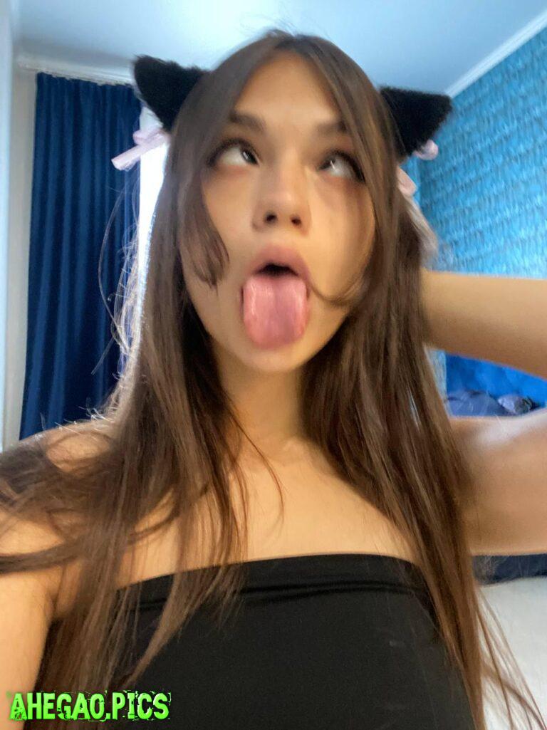 cum on my tongue