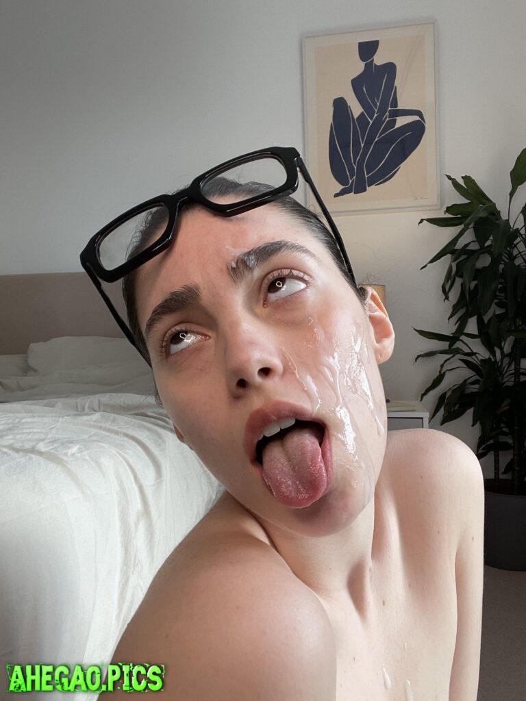 Do you think my ahegao is sexy or stupid