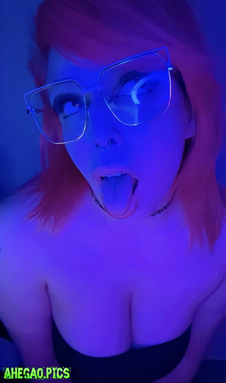 My tongue in neon