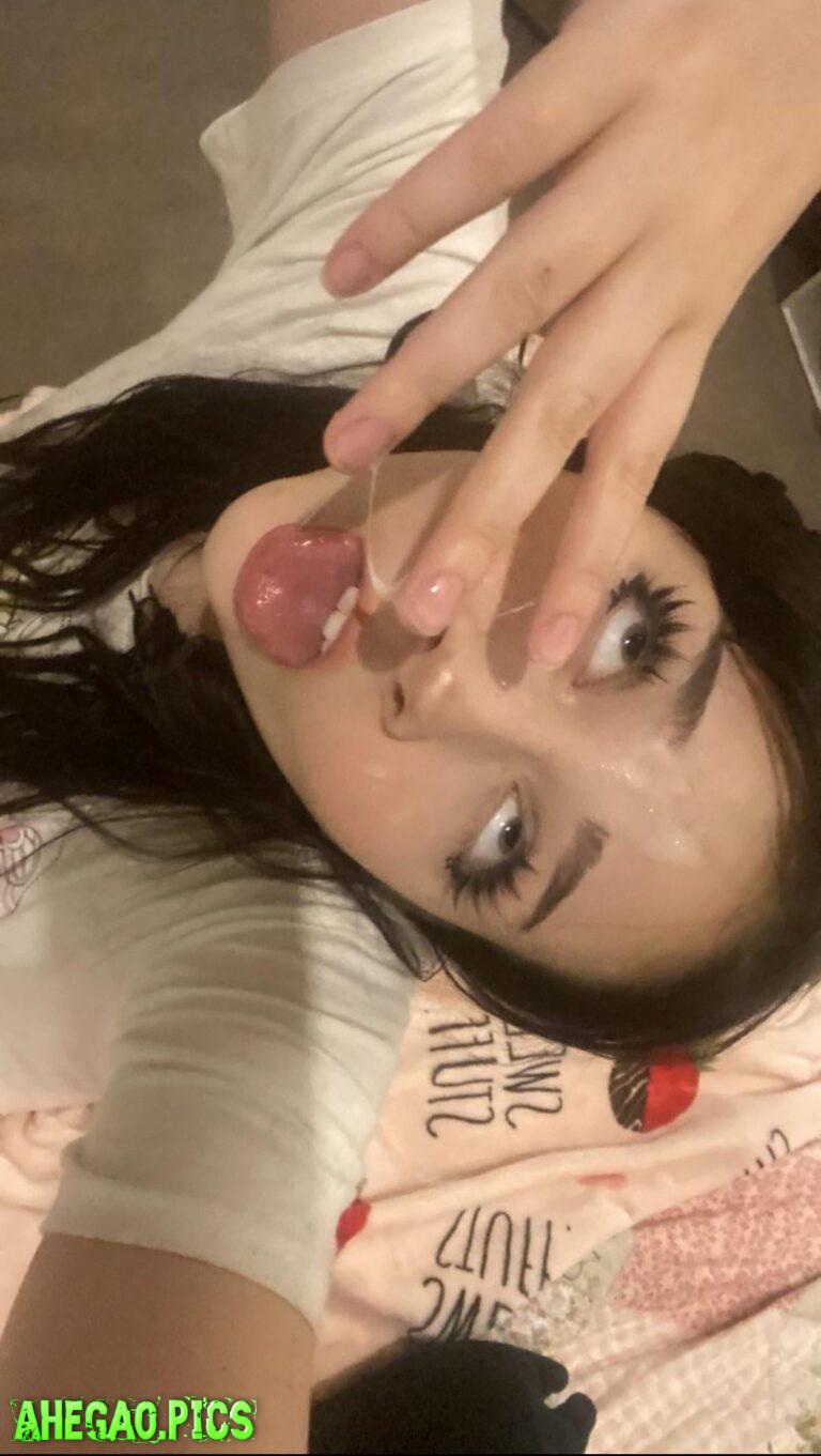 Will you cum on my ahegao face? 😇