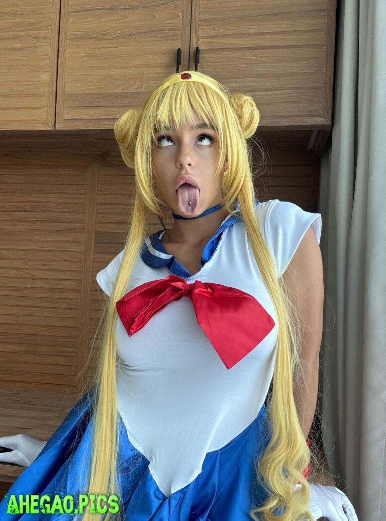 am I cute ahegao doll?