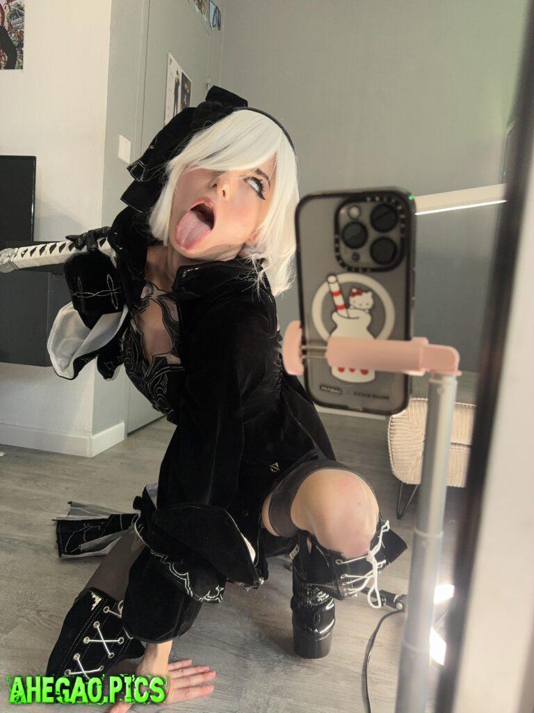 2B cosplayer clarawyy more pics on my kofi