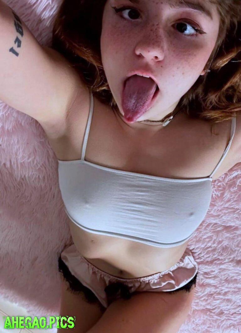 [Ahegao] Master i need your cum!🤤