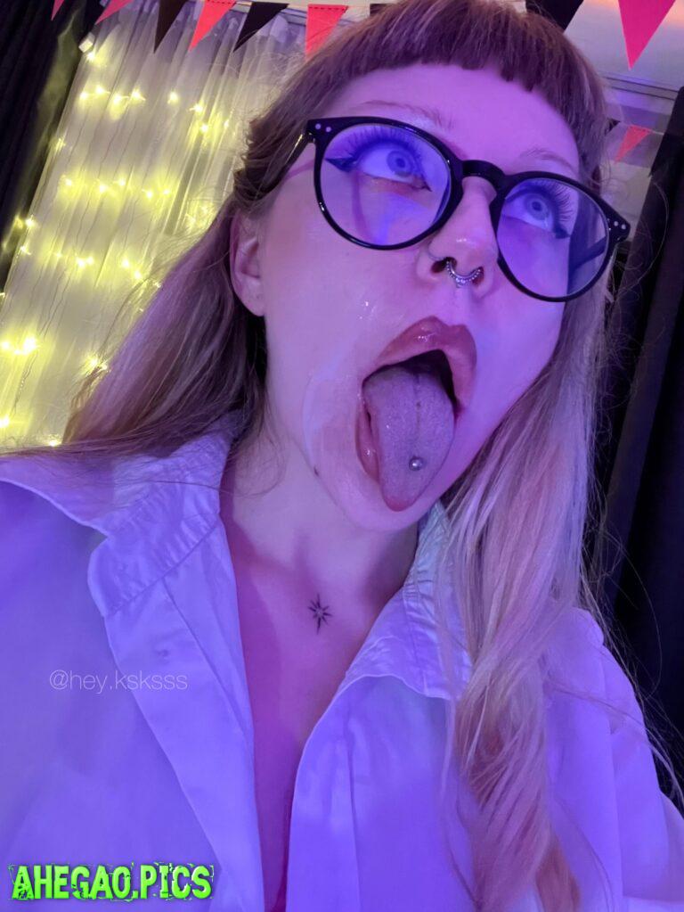 Cum on my face