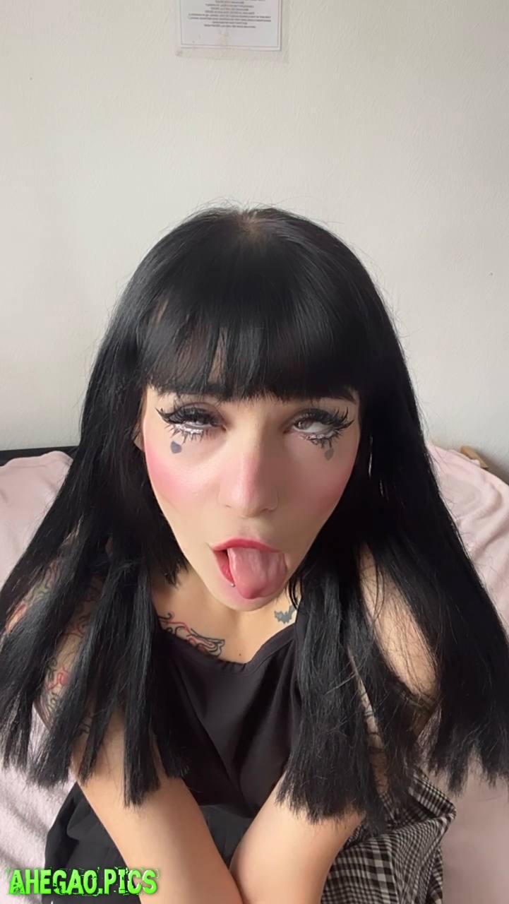 best ahegao u seen today ??