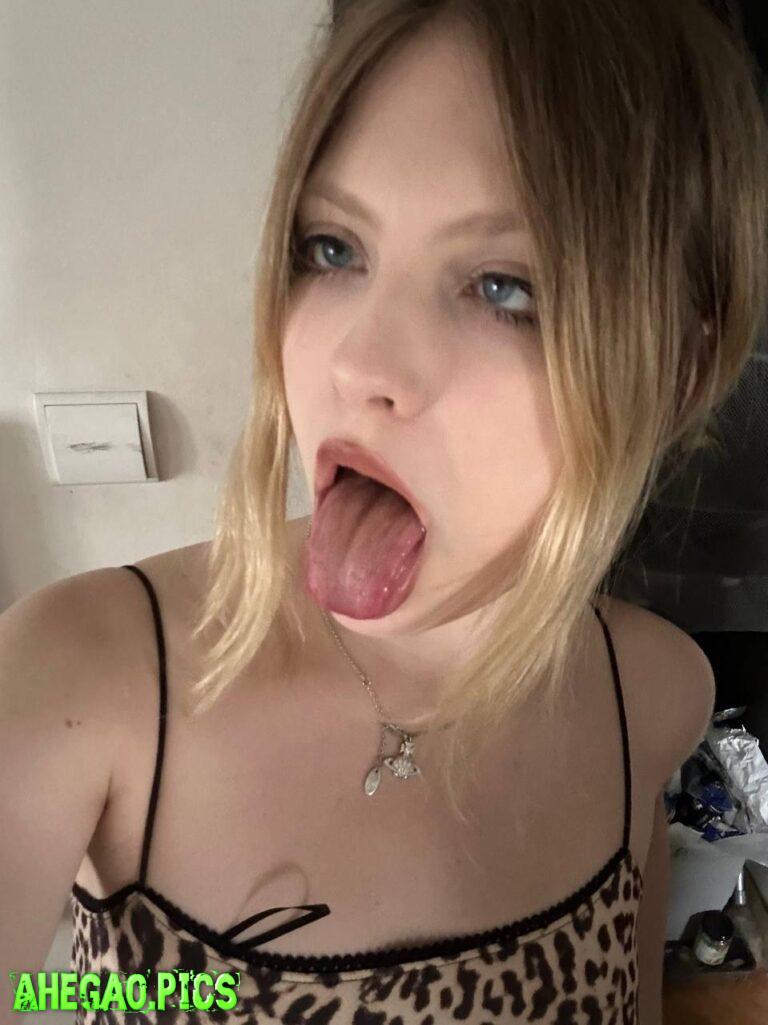 my first ahegao